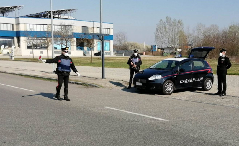 Arrestati dopo un inseguimento due giovani astigiani che non si erano fermati all’alt dei Carabinieri
